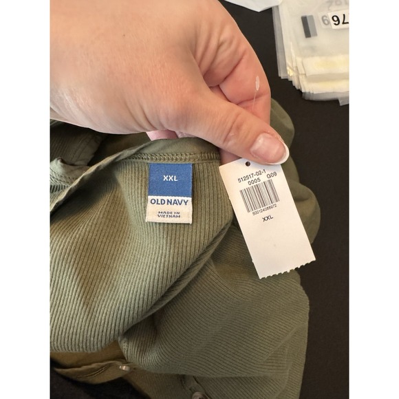 Old Navy Olive Green Puff Sleeve Henley Ribbed Knit 2X NWT Fairy Boho‎ Holiday - Picture 3 of 7